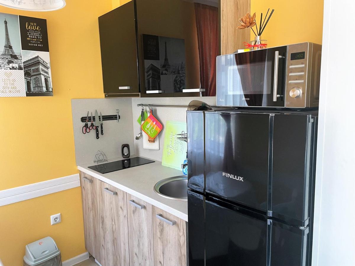 Bright 1Bd Apartment With Nice Terrace Burgas Ngoại thất bức ảnh